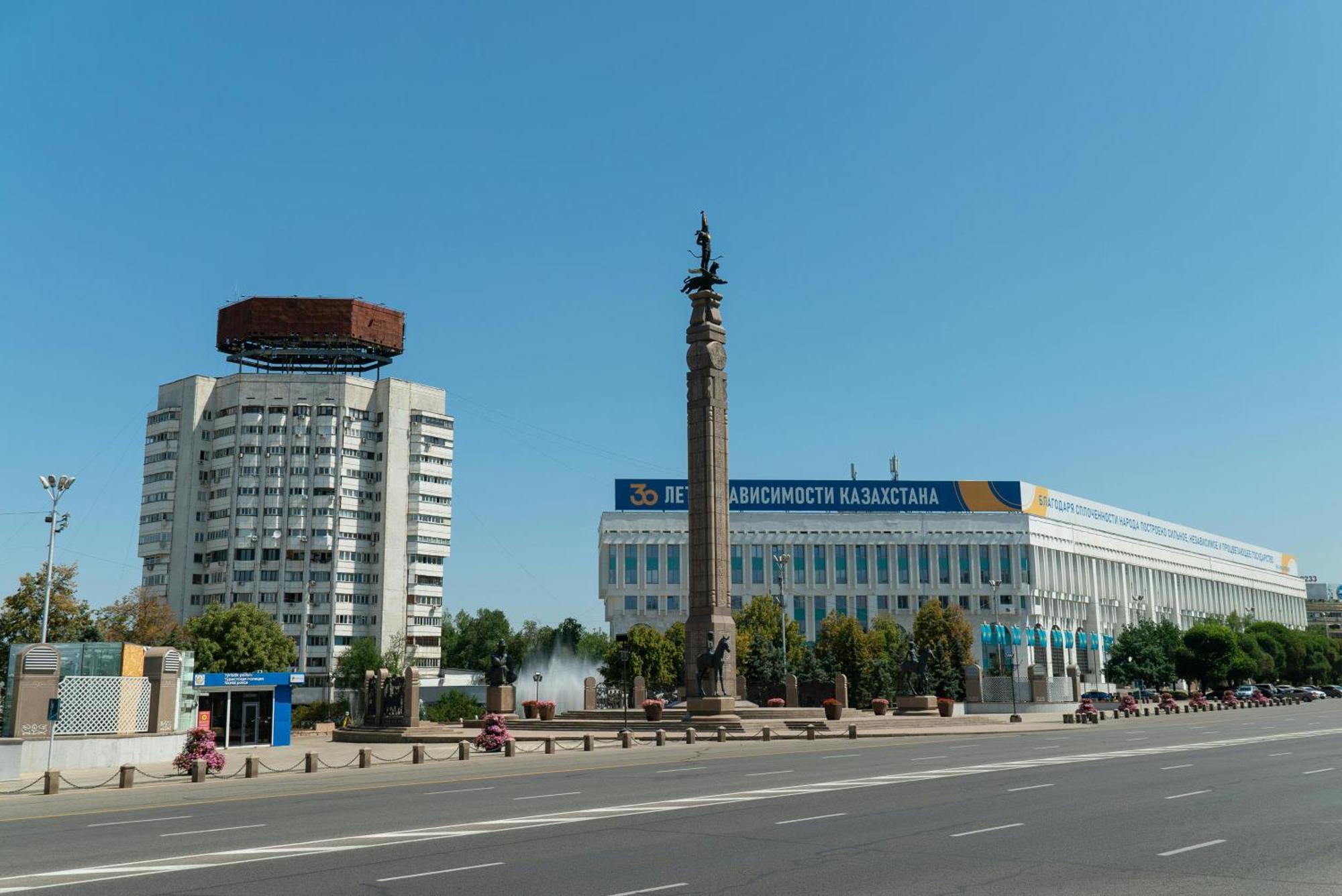 Nadezhda Apartments On Dostyk Street 89 Almaty Exterior foto